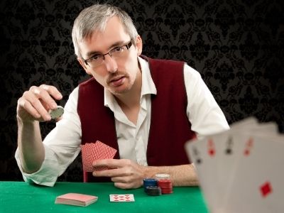10 consejos para no perder al poker